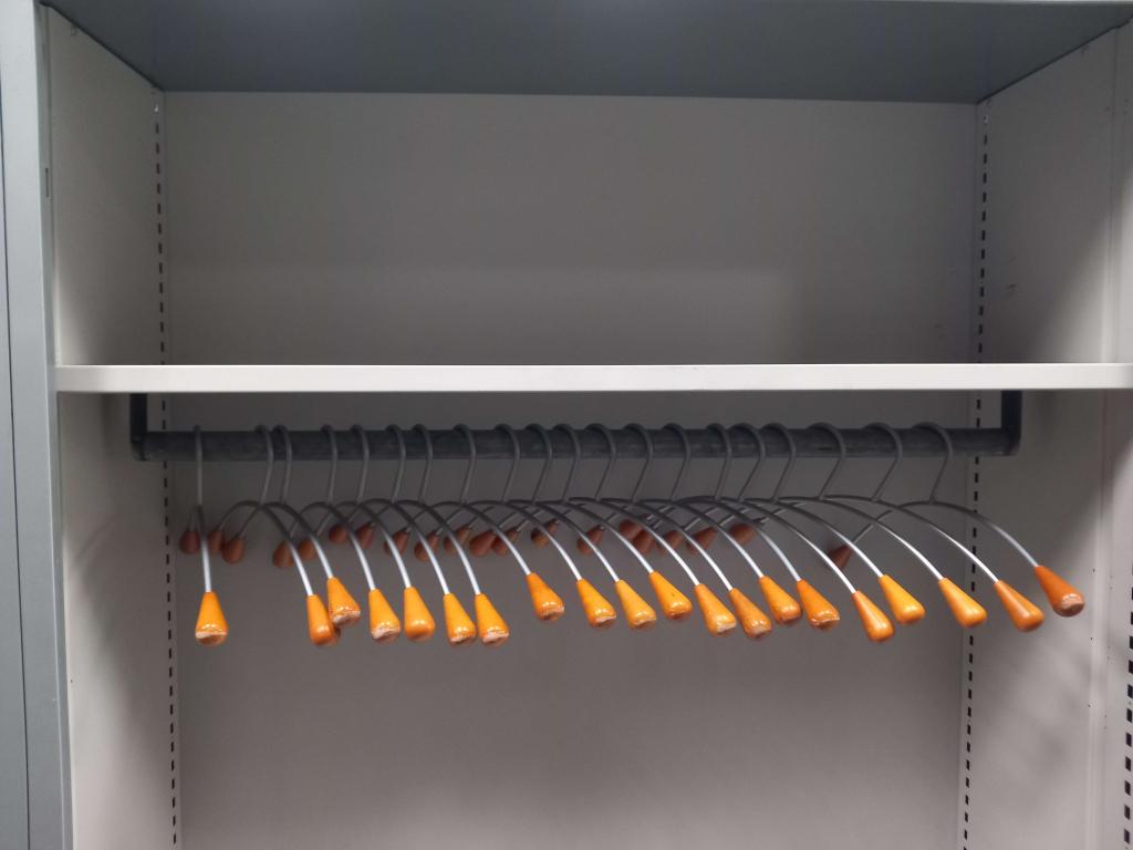 Garderobe/kleding kast, Huis en Inrichting, Kasten | Kledingkasten, Ophalen, Gebruikt, -, -