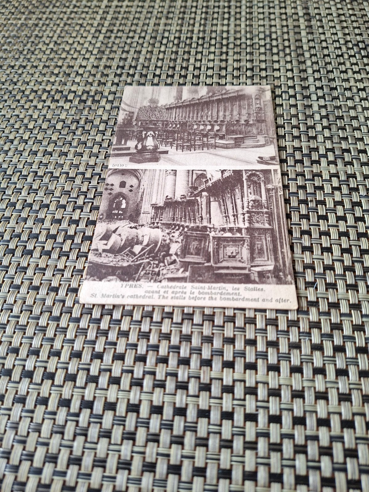 Ieper Sint-Maartenskathedraal voor en na bombardement, Ophalen of Verzenden, Voor 1920, Gelopen, België en Luxemburg