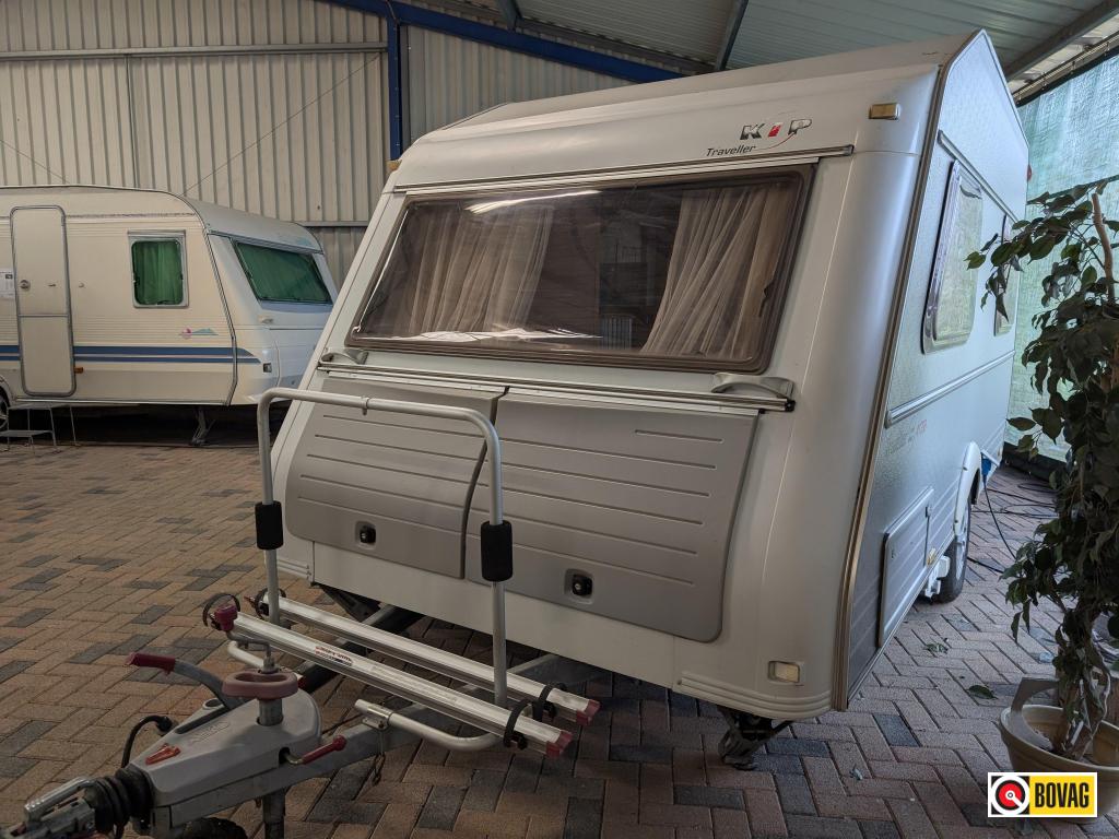 MOOIE KIP FRANSBED EN ZITJE MOVER, Kip, Bedrijf, Treinzit, 750 - 1000 kg