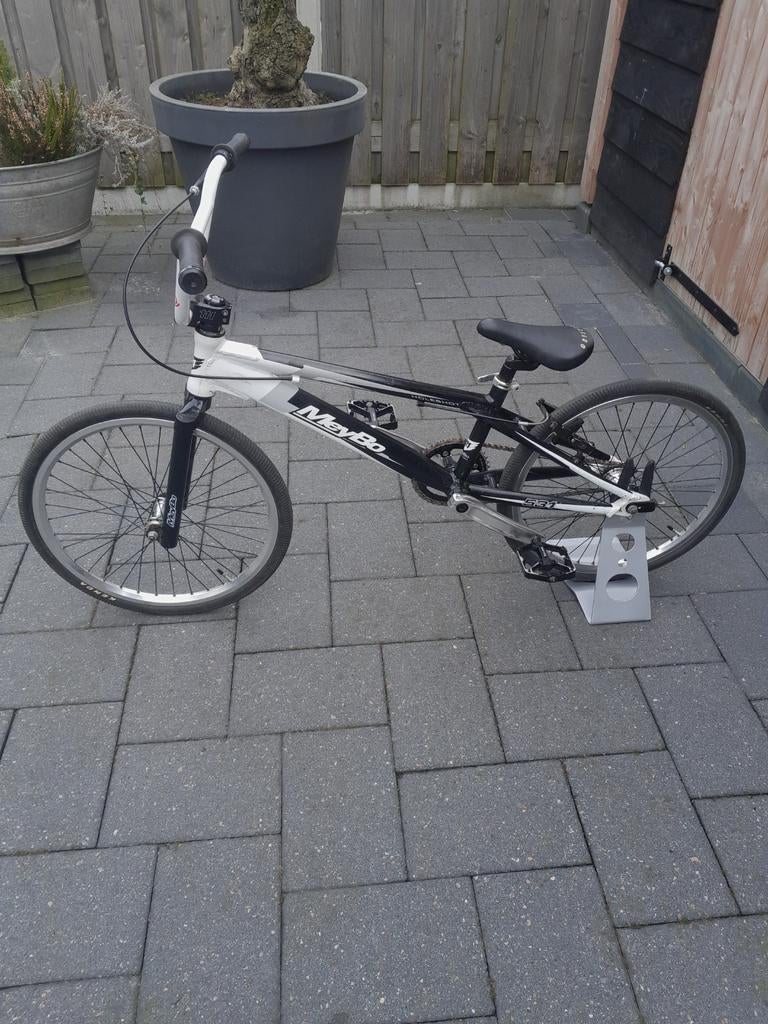 Meybo holeshot pro 531, Fietsen en Brommers, 24 inch of meer, Gebruikt, Velgrem, V-brakes
