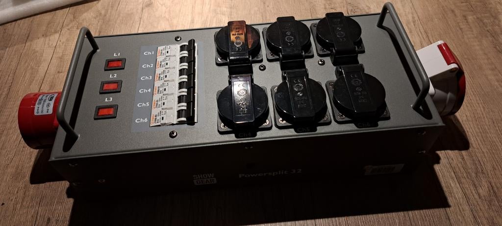 Showgear Powersplit 32 krachtstroomverdeel - NIEUW, Ophalen of Verzenden, Nieuw, Minder dan 500 watt