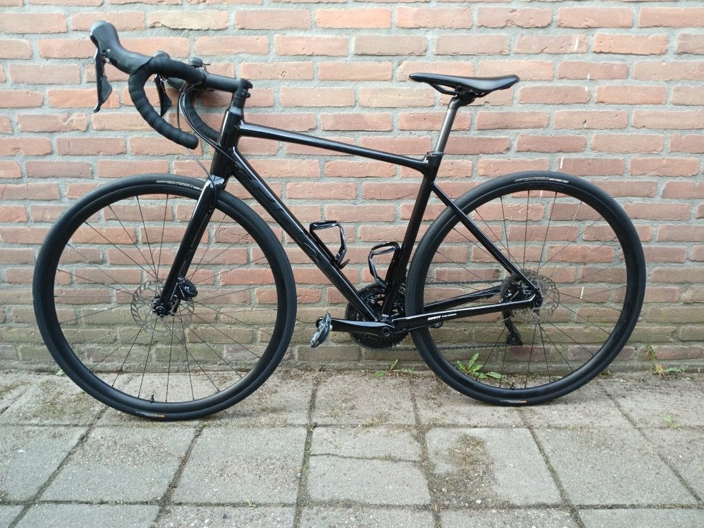 Giant Contend SL 1 Disc | 2024 | Framemaat M, Fietsen en Brommers, Fietsen | Racefietsen, Ophalen, 28 inch, Heren, Aluminium