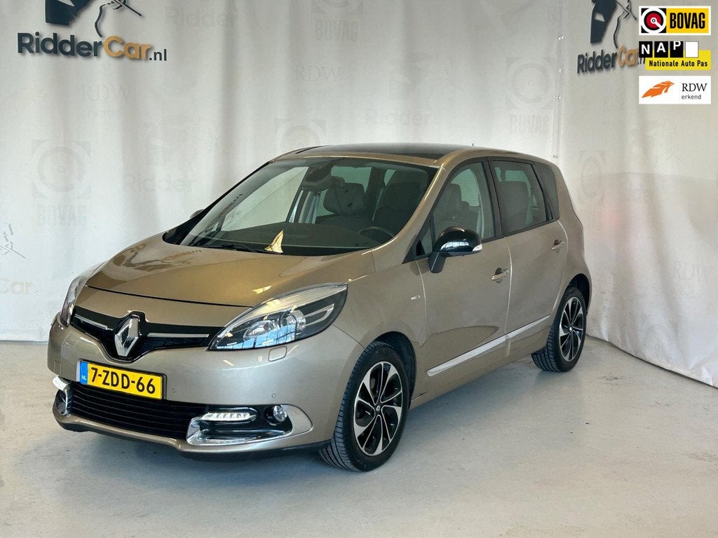 Renault Megane Scénic 2.0 Bose|AUTOMAAT|1E EIG|NAP|PARK SEN, Auto's, Renault, Euro 5, Gebruikt, 4 cilinders, Bruin