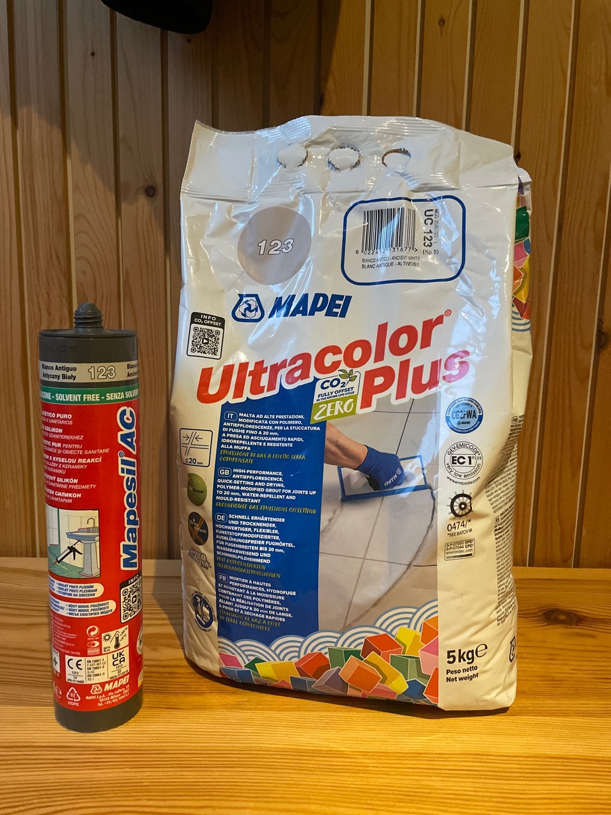 Mapei Ultracolor Plus 123 Oud Wit Voegmortel 5kg, Verzenden, Nieuw, Overige materialen, Overige typen
