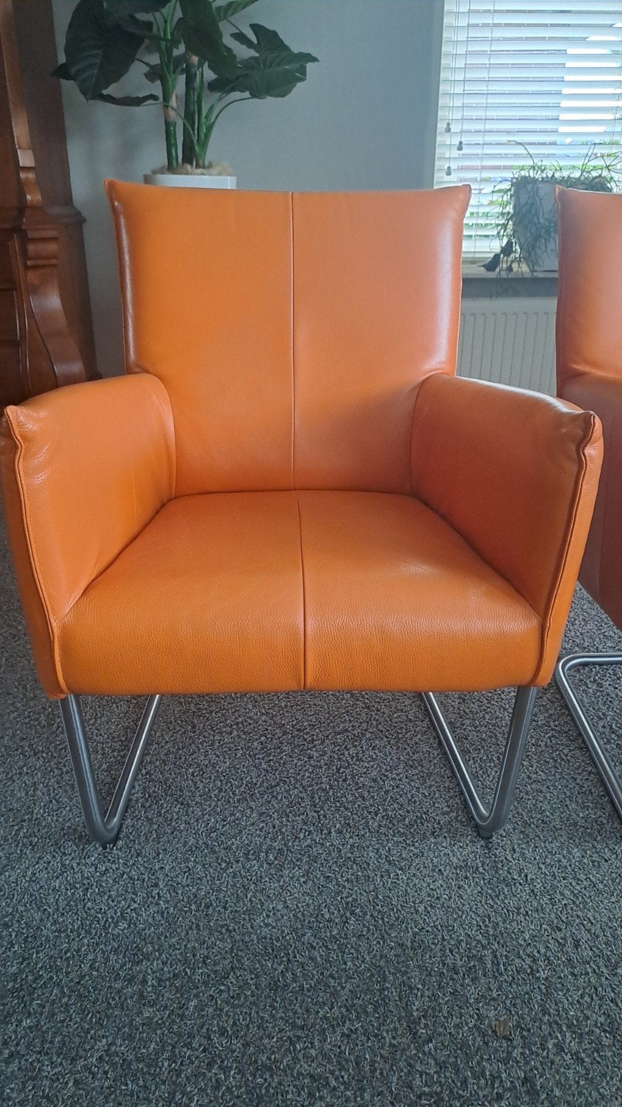 Jess Design fauteuil in oranje leer, 2x beschikbaar, Huis en Inrichting, Ophalen, 75 tot 100 cm, Zo goed als nieuw, Leer