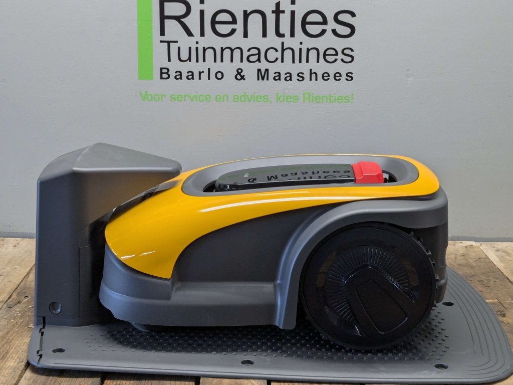 DEMO - Stiga A 750 robotmaaier, Tuin en Terras, Robotmaaiers, Gebruikt, Lange Dreef 11, 4131 NJ VIanen, Nederland, Ophalen of Verzenden