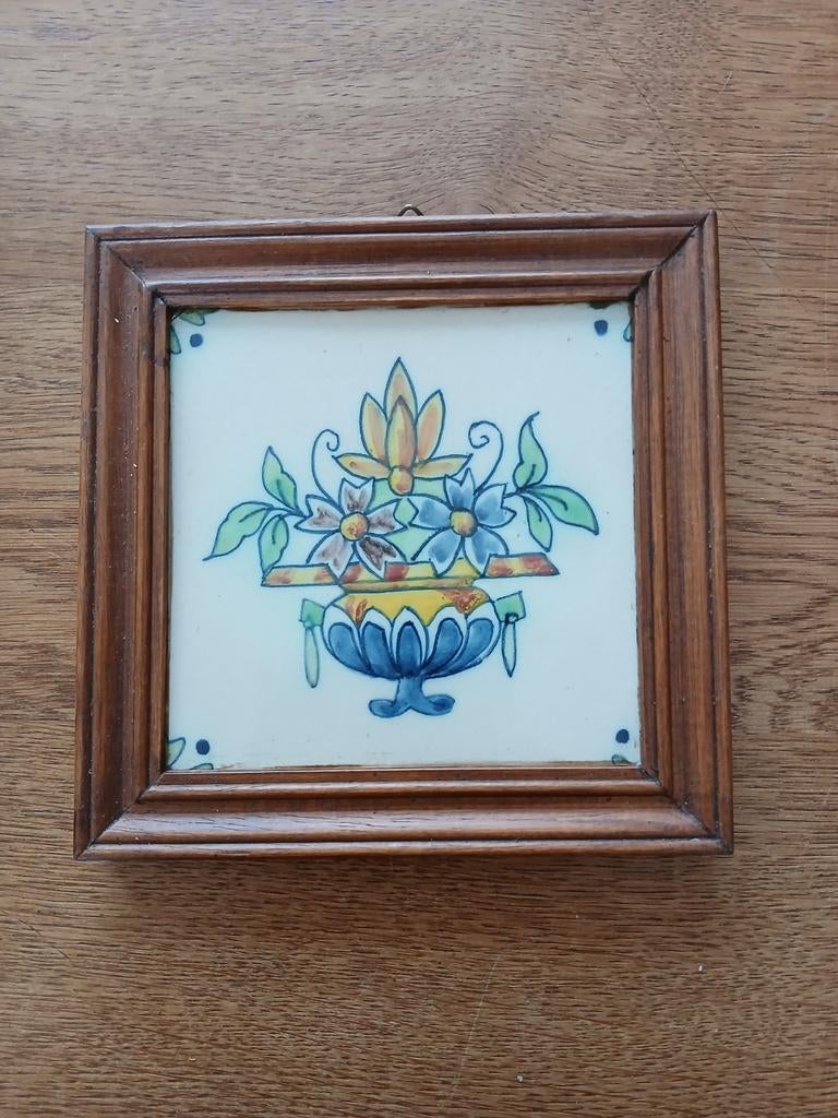 Ingelijste Delfts blauw tegel met bloemenmotief, Ophalen of Verzenden