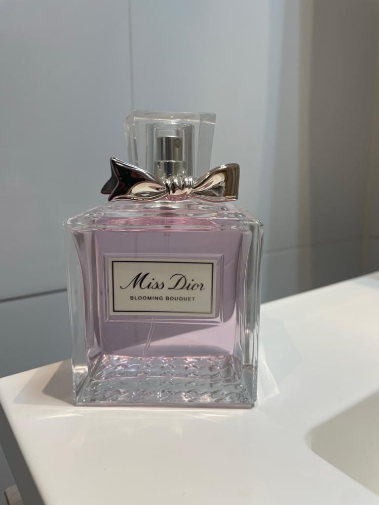 Miss Dior Blooming Bouquet Eau de Toilette 100ml, Sieraden, Tassen en Uiterlijk, Uiterlijk | Parfum, Ophalen of Verzenden, Zo goed als nieuw