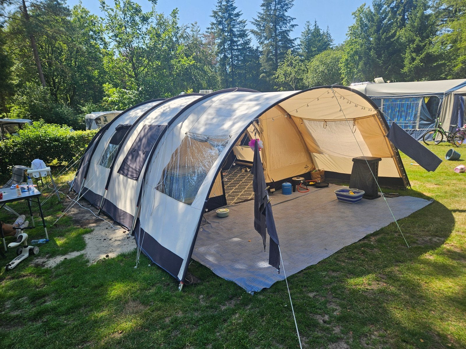 6 persoos tunneltent miami obelink.Mooie, Caravans en Kamperen, Ophalen, Zo goed als nieuw, Tot en met 6