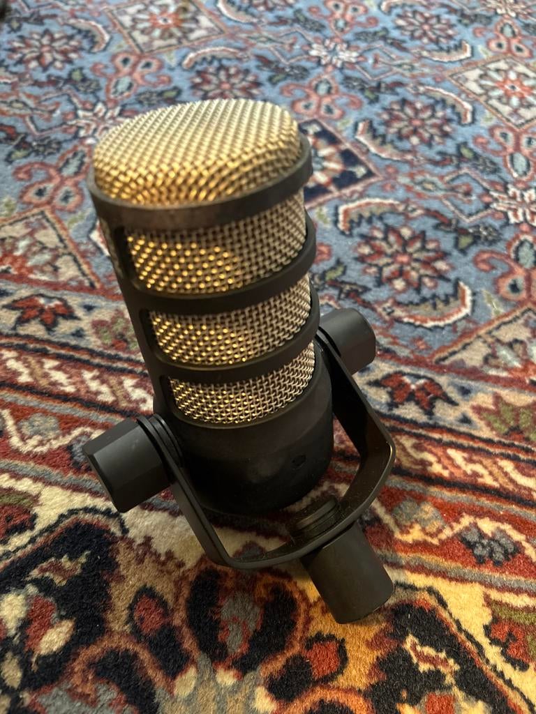 Rode PodMic dynamische podcast microfoon, Ophalen of Verzenden, Zo goed als nieuw, Studiomicrofoon