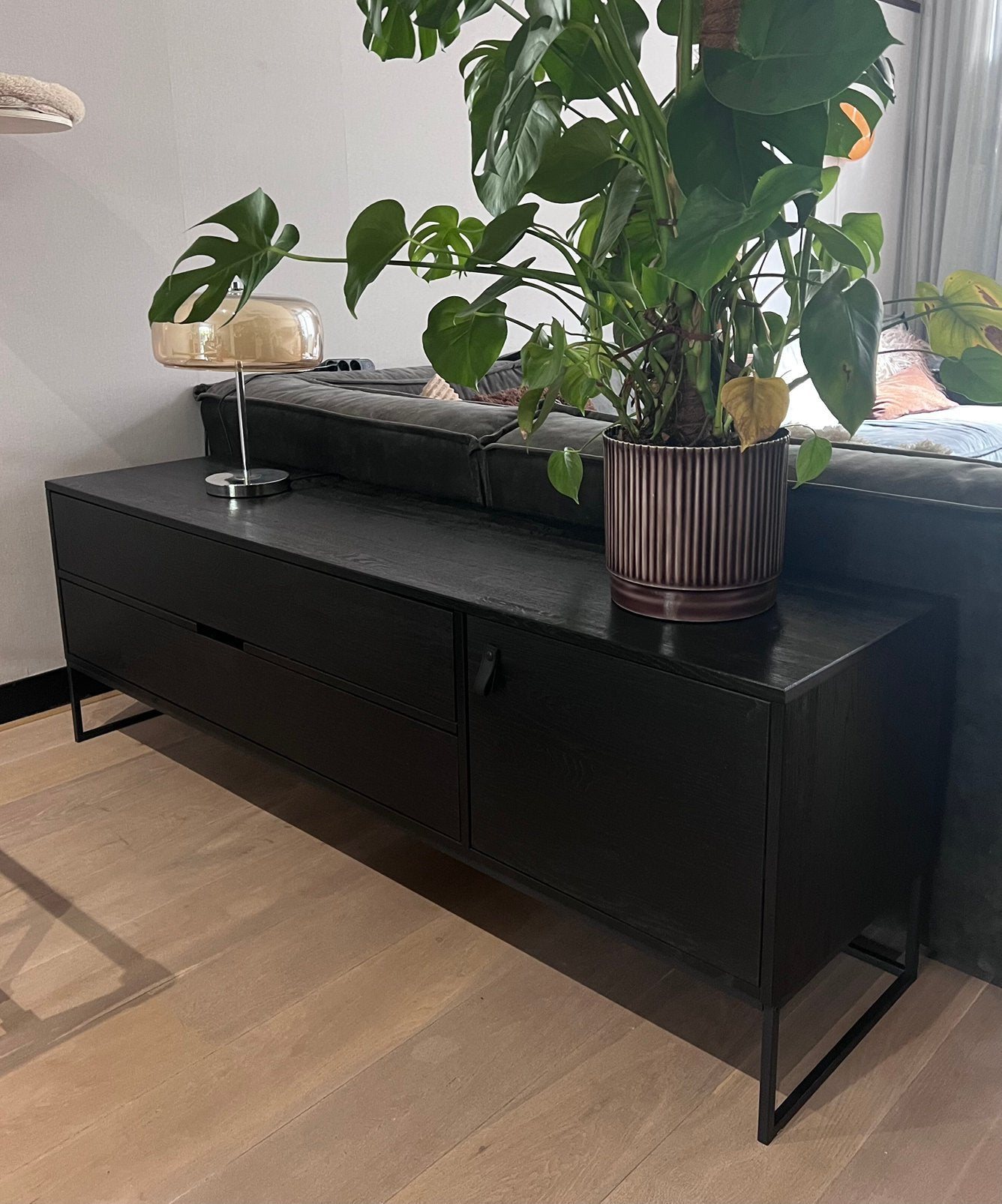 Lage kast | tv meubel | dressoir van Woood Silas 1.80, Ophalen, Met lade(s), 150 tot 200 cm, Zo goed als nieuw