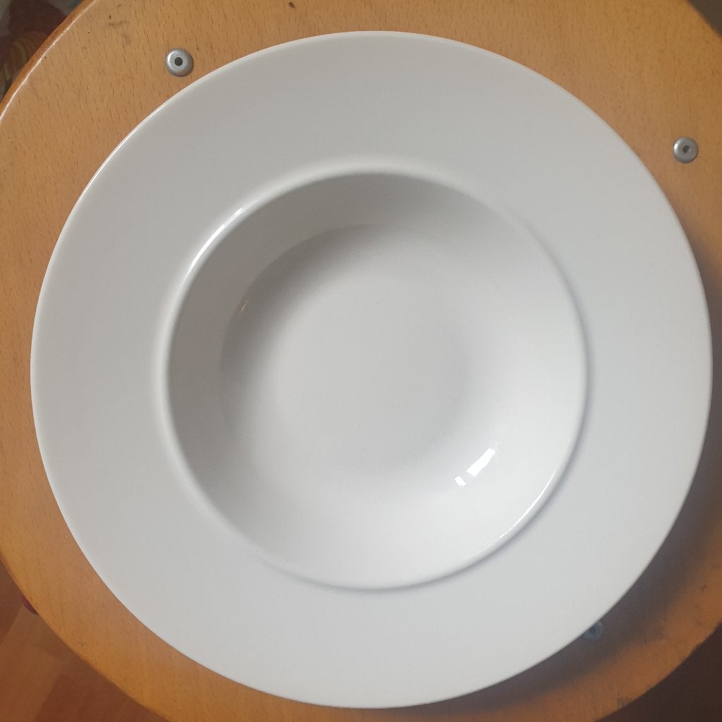 3 borden Alessi Ettore Sottsass, Huis en Inrichting, Keuken | Servies, Verzenden, Zo goed als nieuw, Bord(en), Overige stijlen