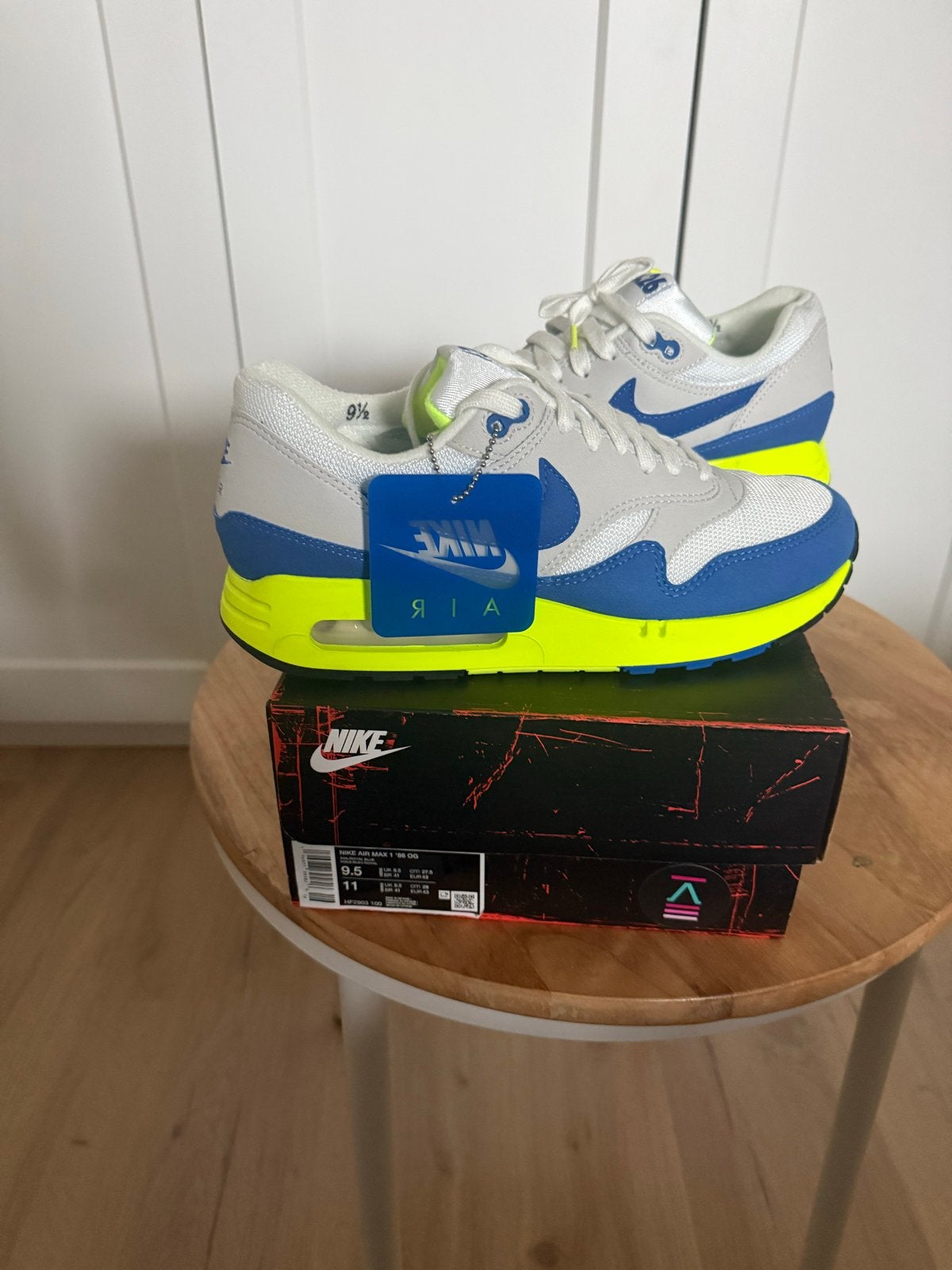Nike Air Max 1 '86 OG Royal Blue Neon - Maat 43, Kleding | Heren, Ophalen of Verzenden, Nieuw, Blauw, Sneakers of Gympen