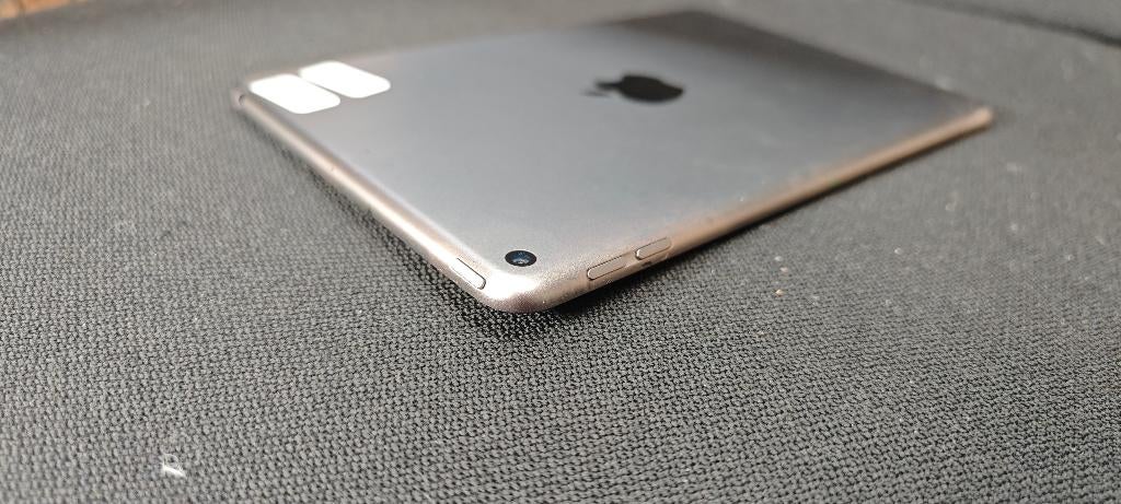 Ipad mini 5, Computers en Software, Apple iPads, Refurbished, Apple iPad, Wi-Fi, 8 inch, 64 GB, Zwart, Ophalen of Verzenden