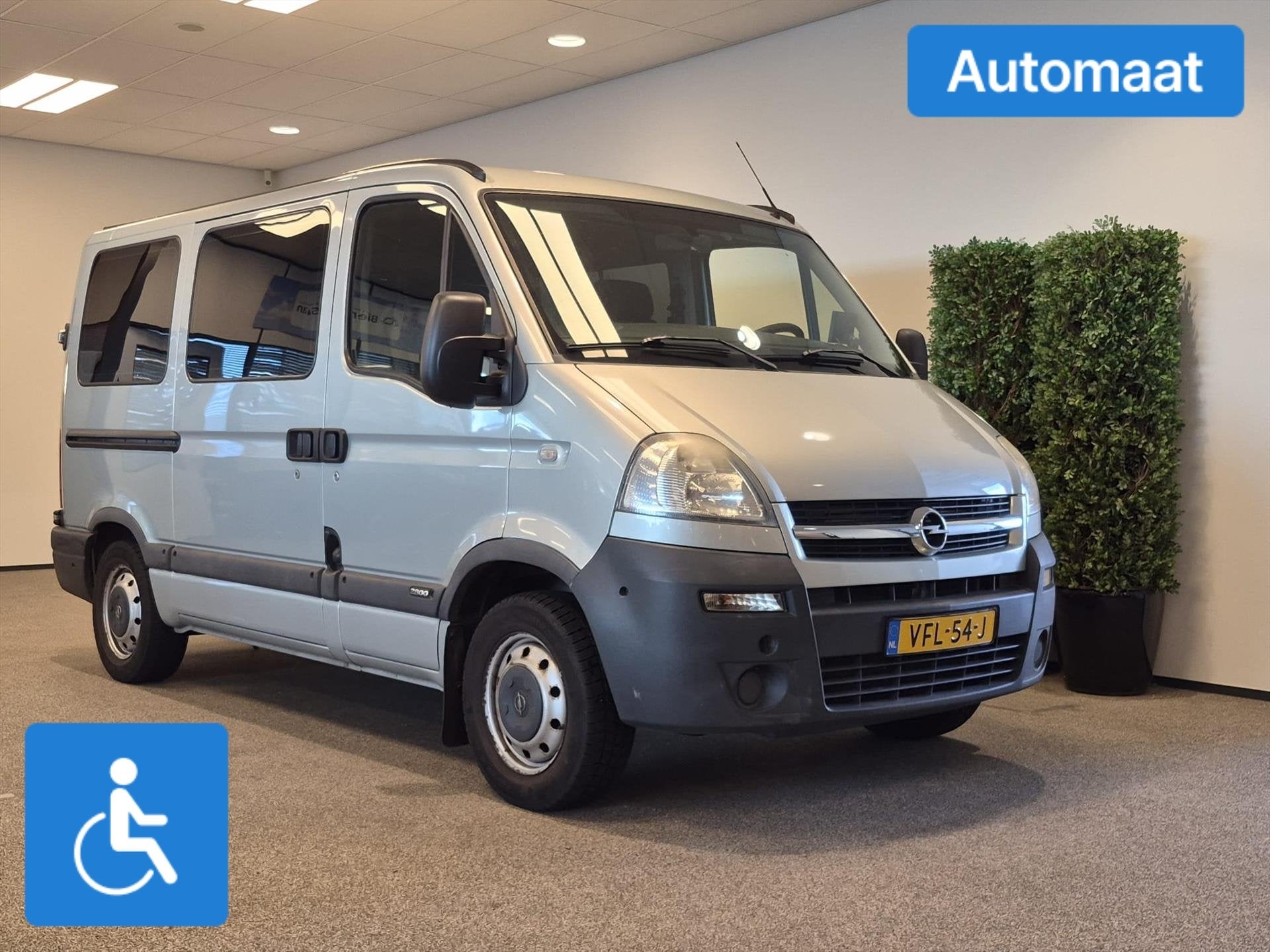 Opel Movano L1H1 Rolstoelbus Automaat, Auto's, Automaat, 12 maanden, Gebruikt, 4 cilinders