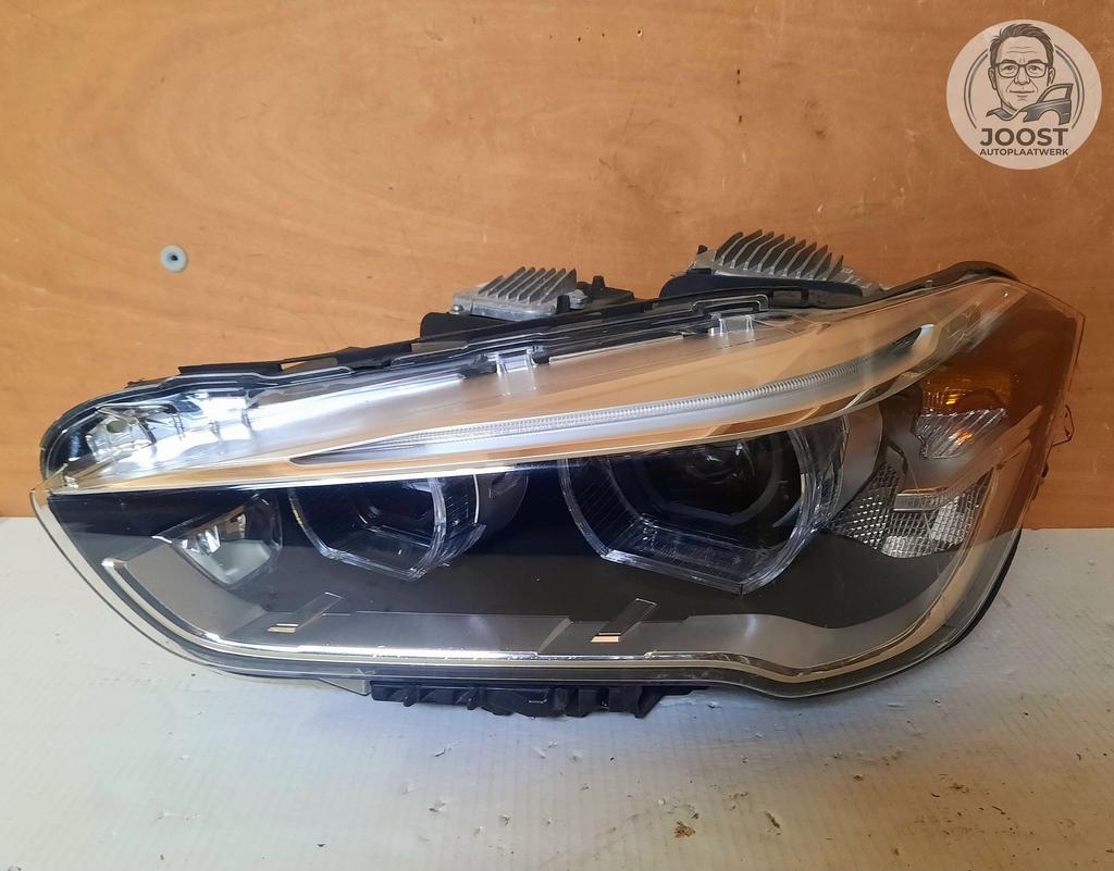 Koplamp LED links orgineel BMW X1 F48 v.a 2014 7472219, Gebruikt, Herkomst onderdeel bekend, -info@bmwgroup.com, BMW