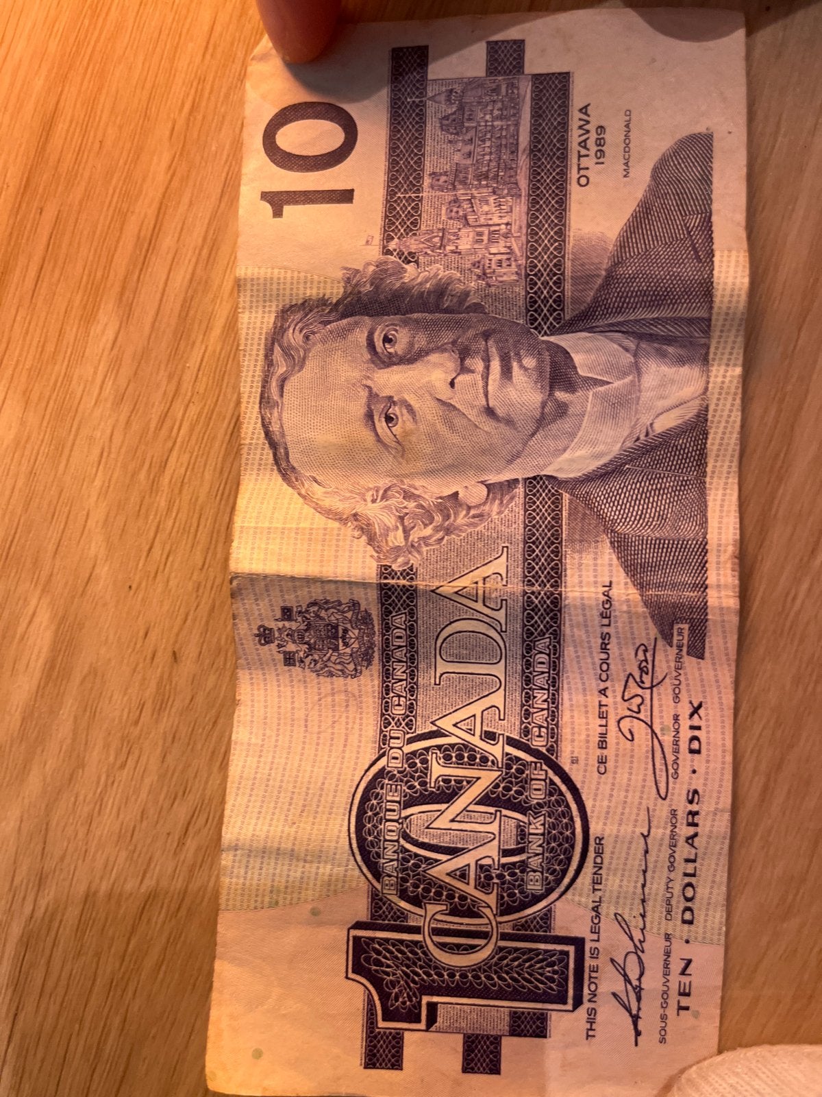 Canadese biljetten: 10 dollar (1969) en 2 dollar (1986), Ophalen, Noord-Amerika, Setje
