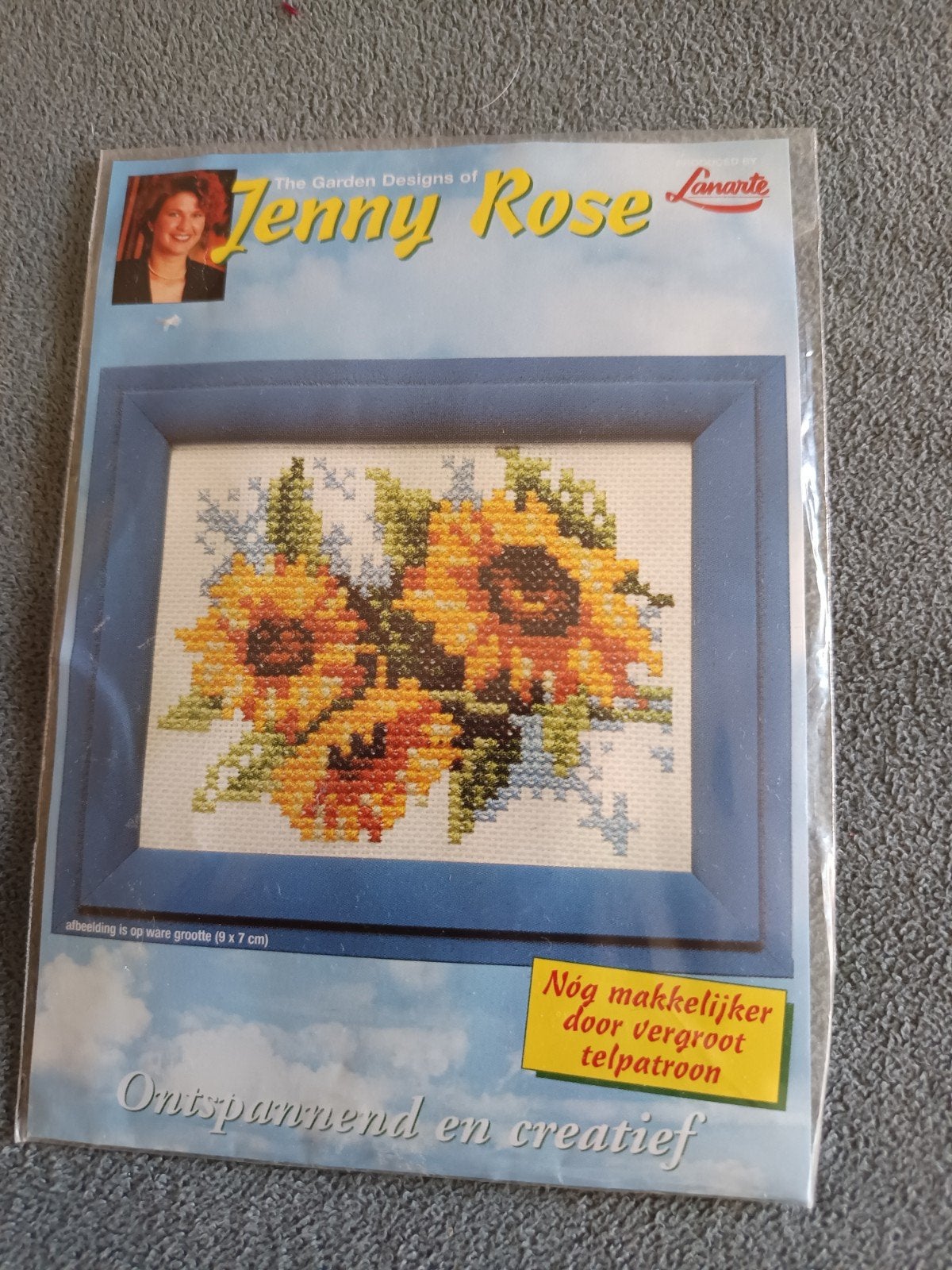 Borduurpakketten: Funny Bunny en Jenny Rose, Ophalen of Verzenden, Nieuw, Handborduren, Borduurpakket