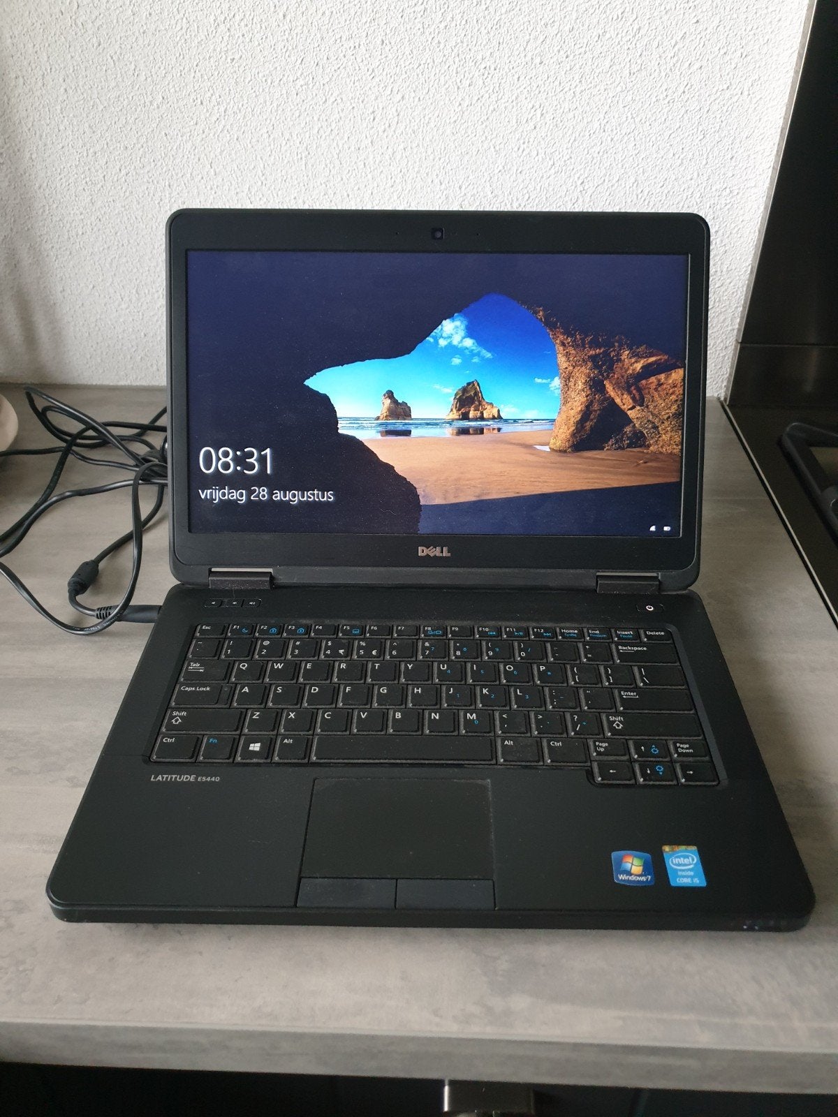 Dell Latitude E5440 Laptop met Docking Station, Computers en Software, Gebruikt, HDD, 2 tot 3 Ghz, Qwerty