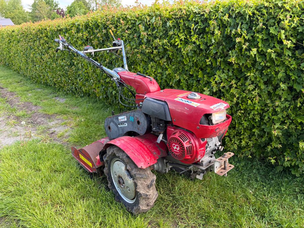 Honda F810 Tuinfrees, Ophalen, Zo goed als nieuw, Benzine, Tuinfrees