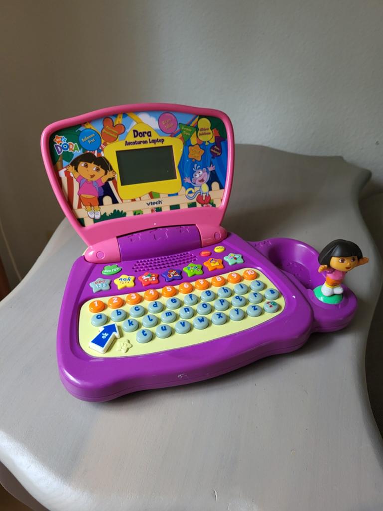 Dora speelcomputertje, Ophalen