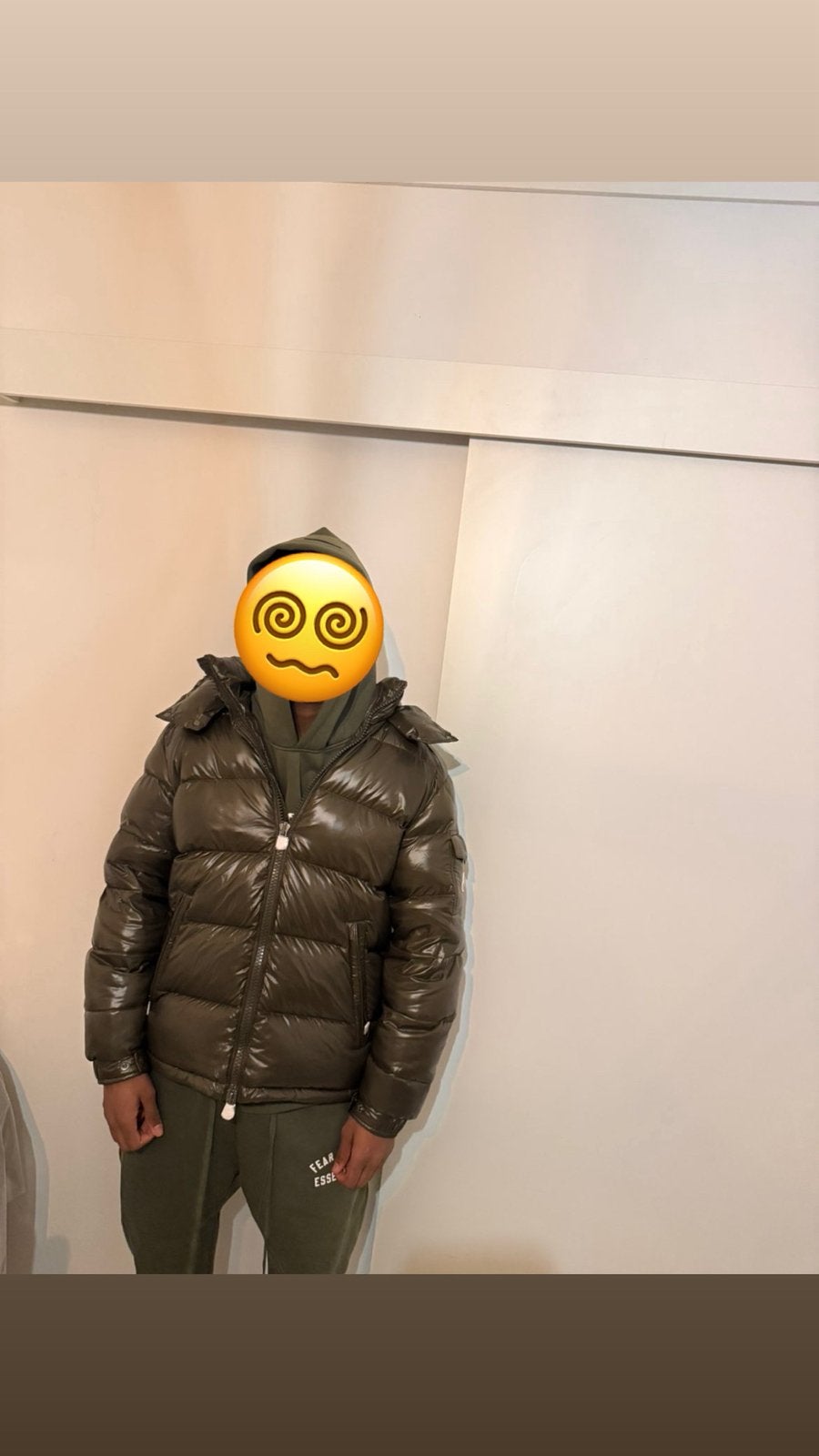 moncler maya jas (donkergroen), Ophalen of Verzenden, Zo goed als nieuw, Groen