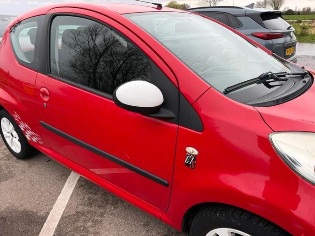 Nette luxe Citroën C1 Airco Nap Boekjes lage km stand, Auto's, Voorwielaandrijving, 4 stoelen, C1, 68 pk