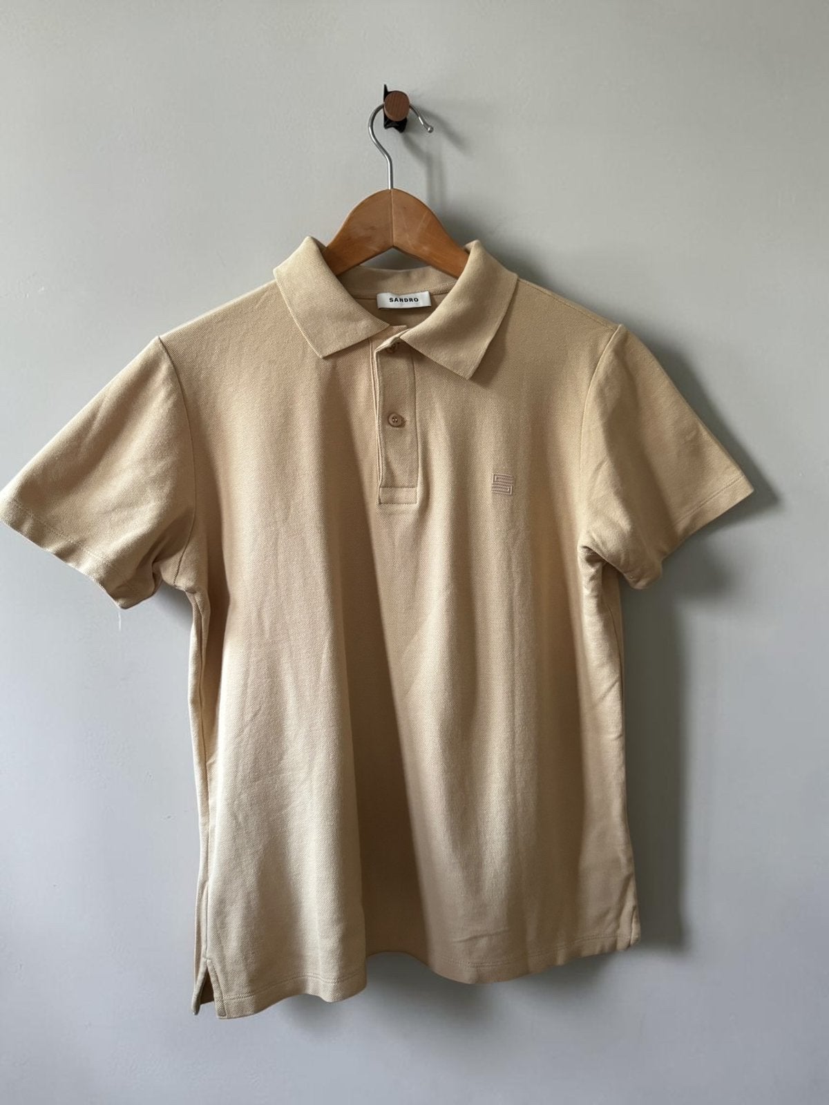 Sandro polo beige boxy fit ecru katoen maat S 36 small, Beige, Ophalen of Verzenden, Zo goed als nieuw, Korte mouw