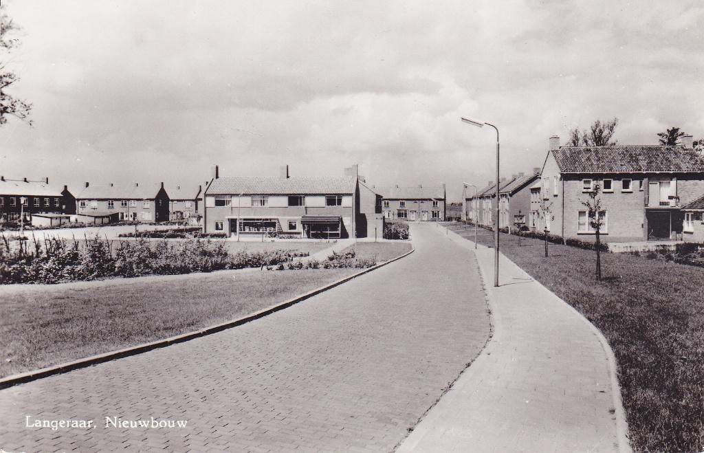 Langeraar. Nieuwbouw.  **, Verzamelen, Verzenden, 1960 tot 1980, Ongelopen, Zuid-Holland