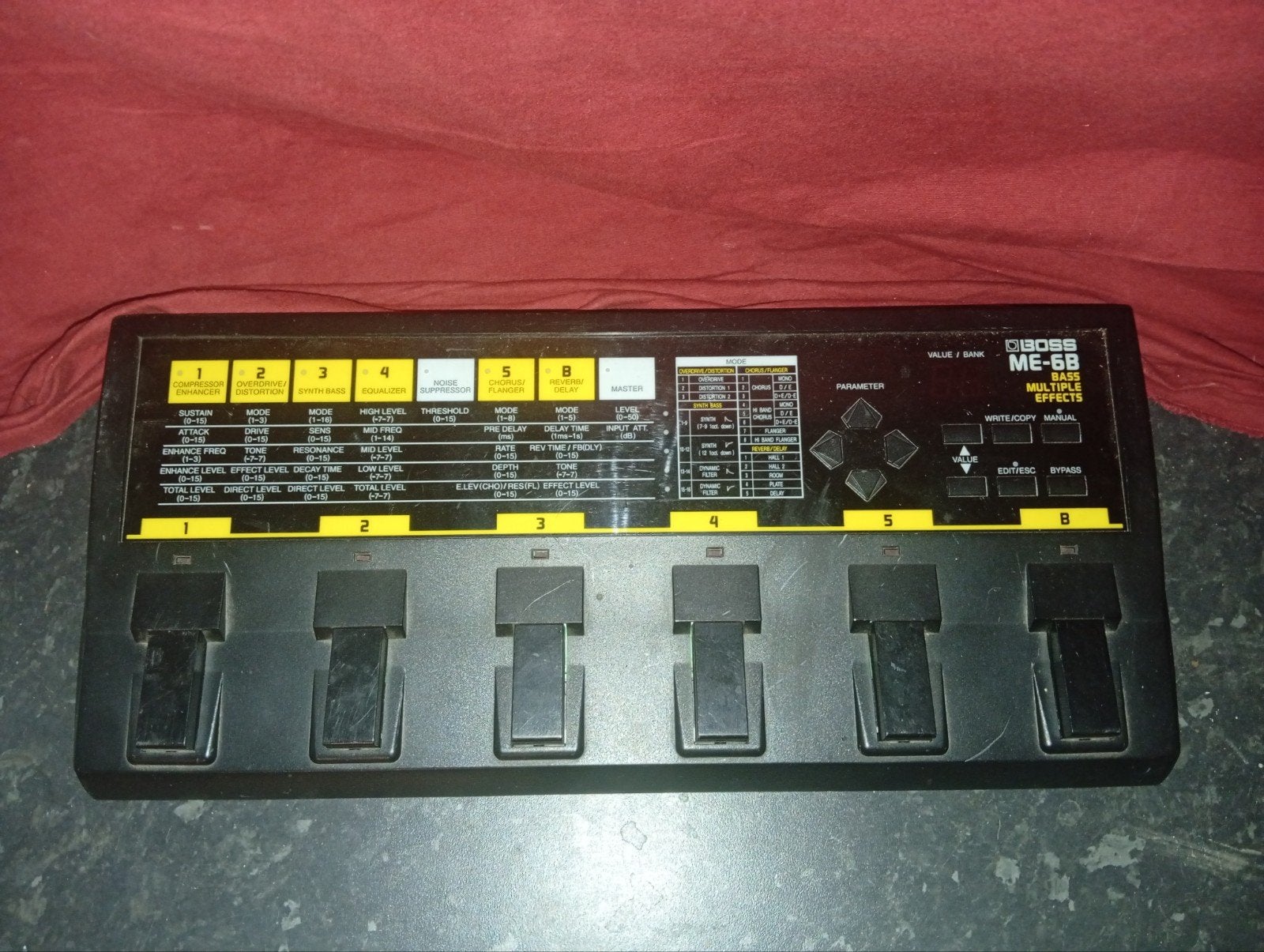 BOSS ME-6B Bass Multiple Effects Pedaal, Ophalen of Verzenden, Volume