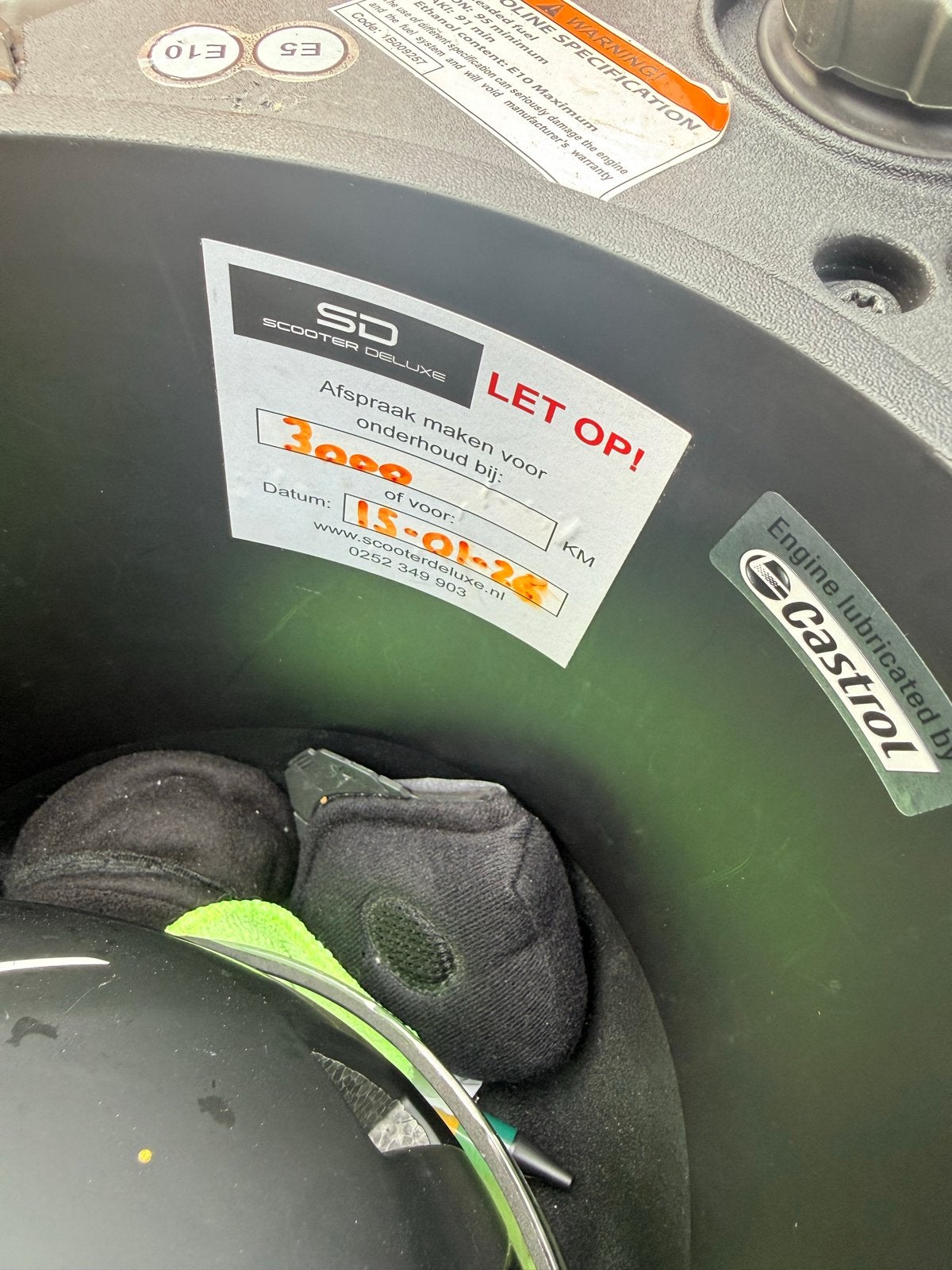 Foto 11 van Vespa Sprint Mat Zwart - Zo goed als nieuw