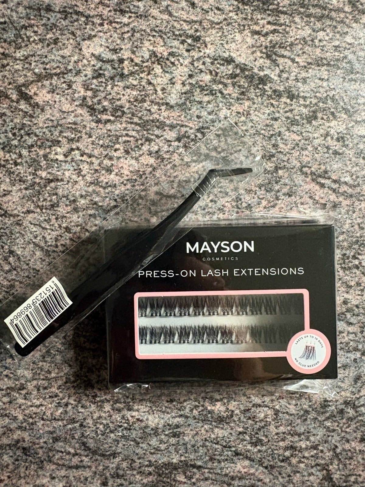 Mayson zelfklevende wimpers 12mm met pincet, Ogen, Zwart, Nieuw, Ophalen of Verzenden