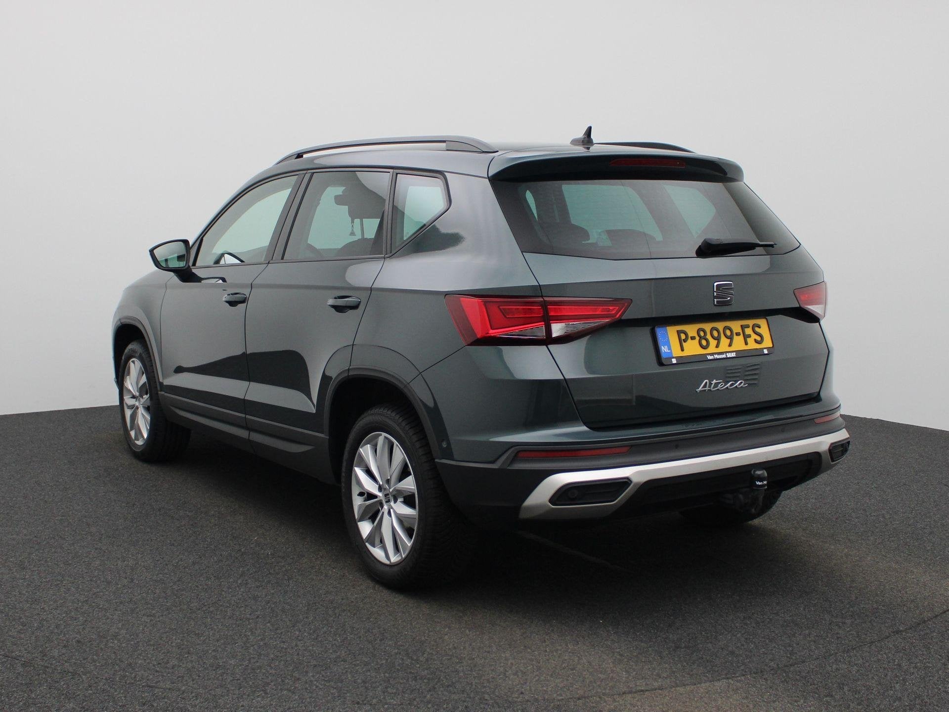SEAT Ateca 1.5 TSI Style Business Intense | Navigatie | Appl, Auto's, Stof, Euro 6, 4 cilinders, Ateca
