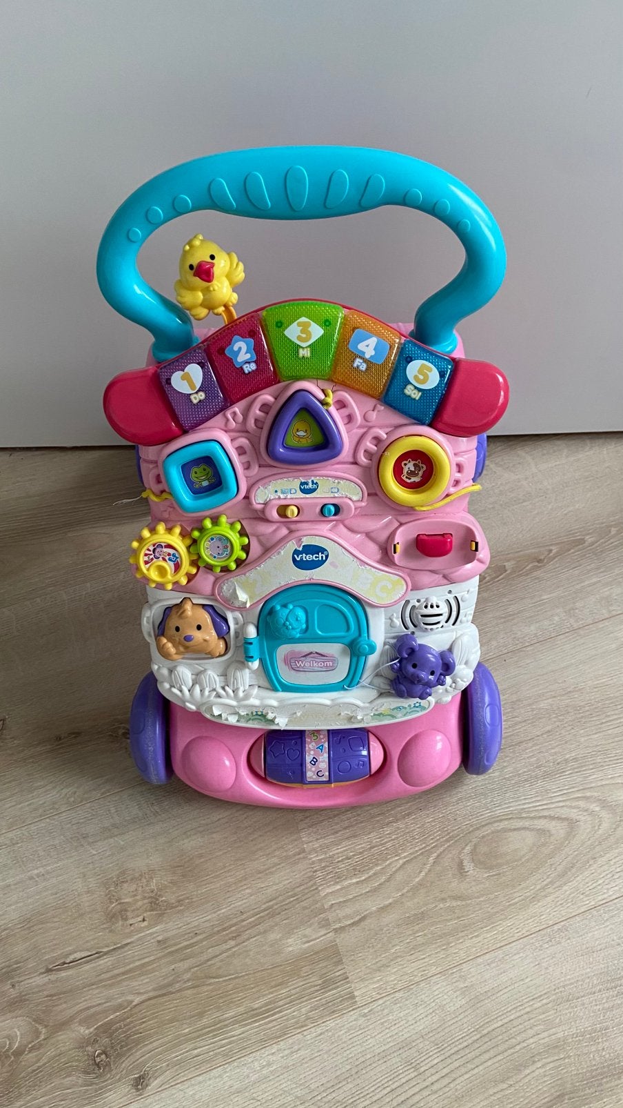V-tech 2 in 1 Baby Walker in de kleur roze, Kinderen en Baby's, Ophalen, Gebruikt, 6 maanden tot 2 jaar