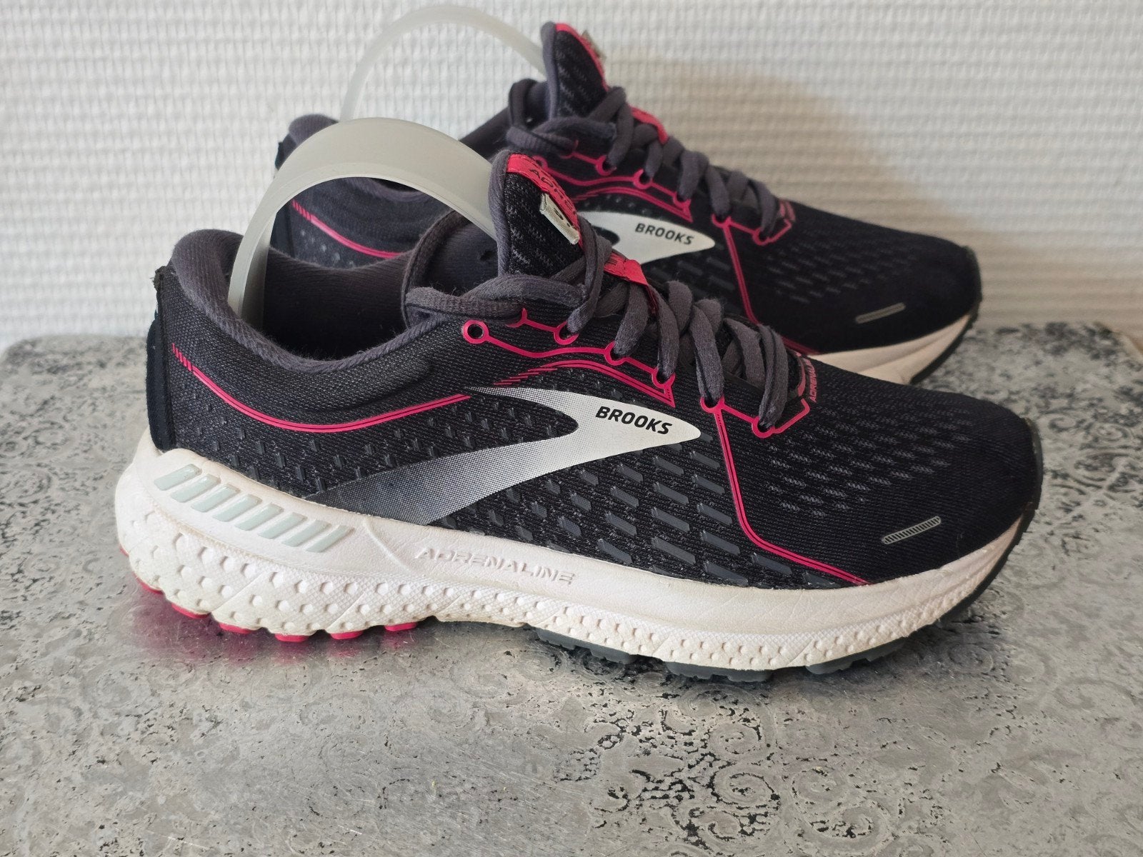 Brooks Adrenaline GTS 21 Dames Hardloopschoenen Maat 35,5, Brooks, Ophalen of Verzenden, Gedragen, Sportschoenen