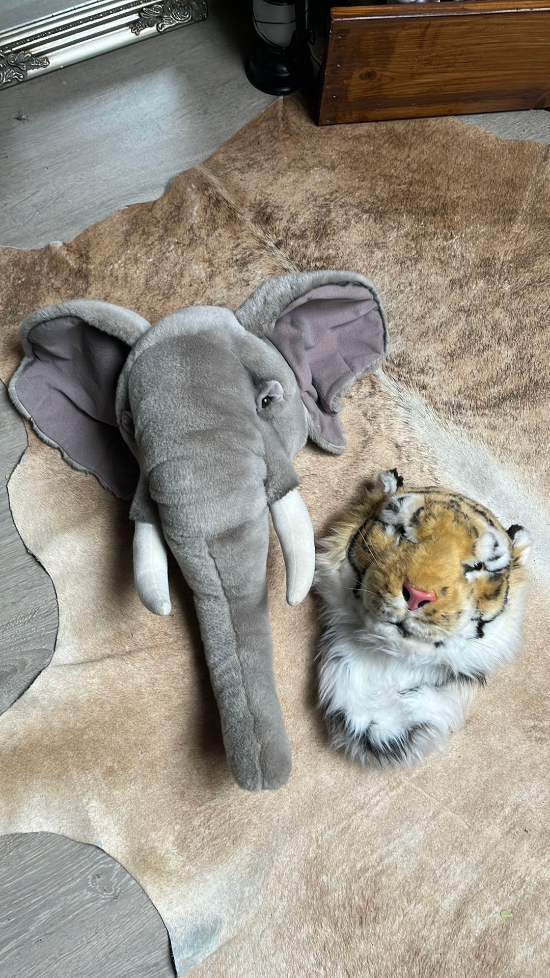 Olifant en tijger hoofd, Ophalen of Verzenden, Zo goed als nieuw, Tijger