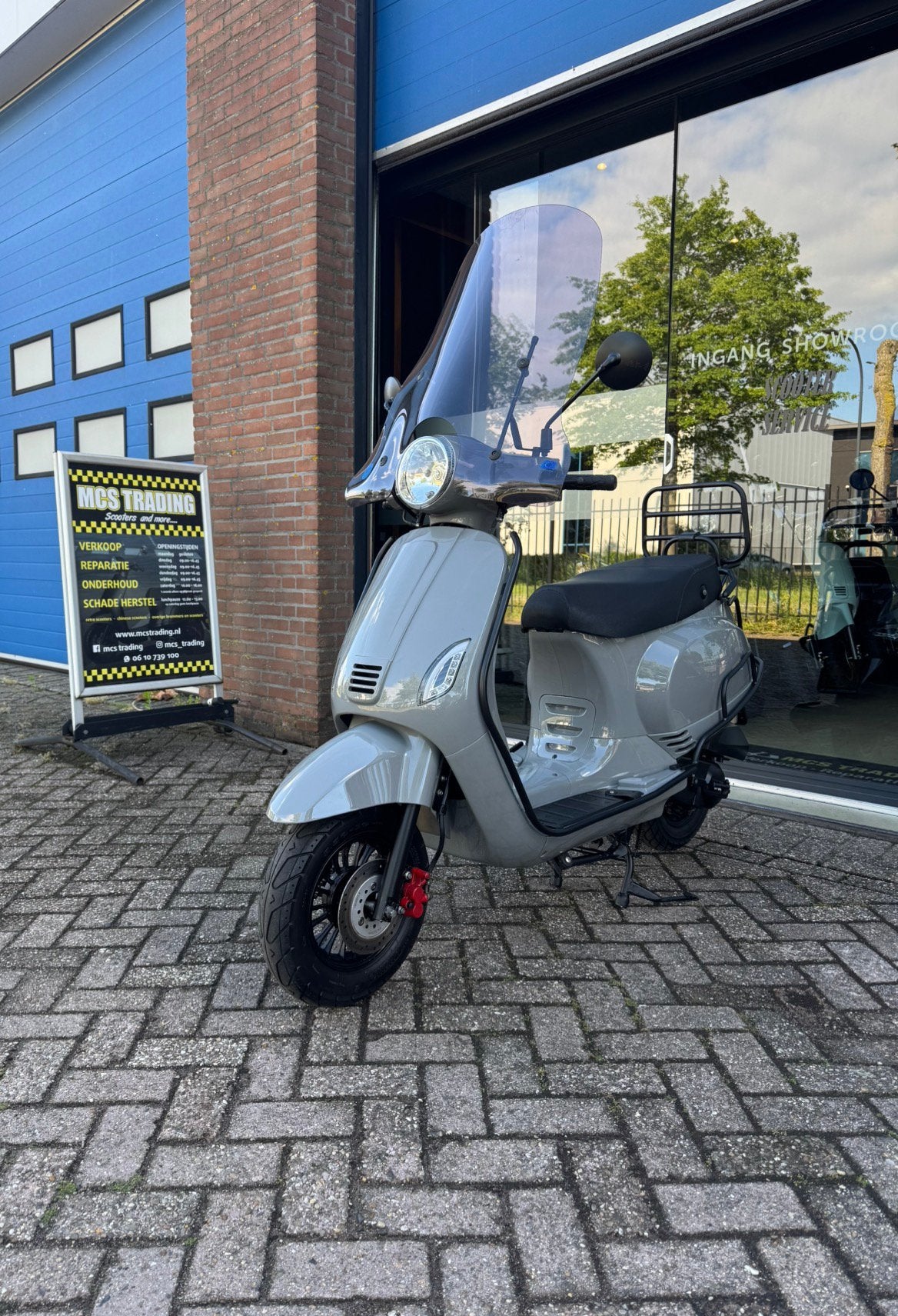 Riva bromscooter/Nardo Grey/Bouwjaar 2021/km 6020, Ophalen, Gebruikt, Maximaal 45 km/u, Nvt