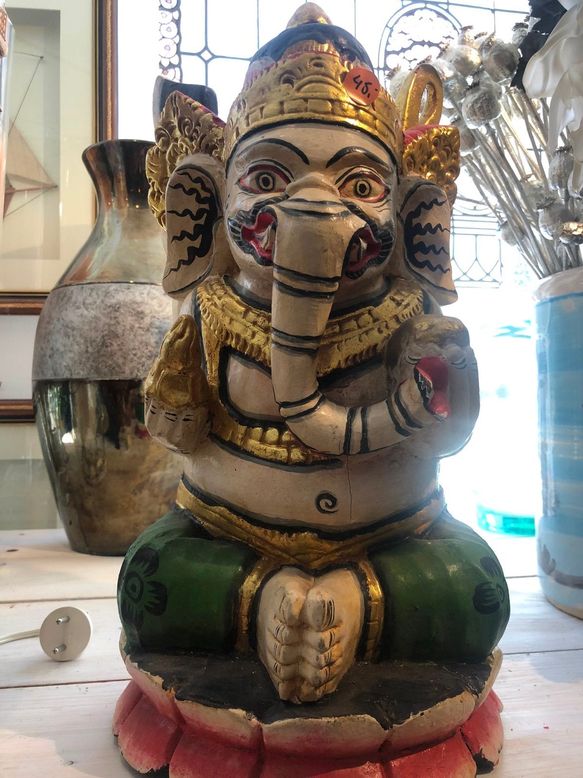 Ganesha beeld, handgesneden en beschilderd, Overige onderwerpen, Ophalen of Verzenden, 20 - 50 cm, Beeld