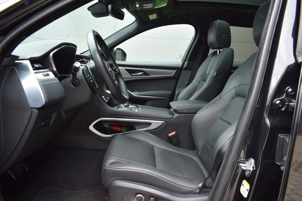 Jaguar F-PACE 2.0 P400e PHEV Limited Edition R-Dynamic SOH 9, Auto's, Jaguar, Automaat, Gebruikt, 4 cilinders, 2000 kg