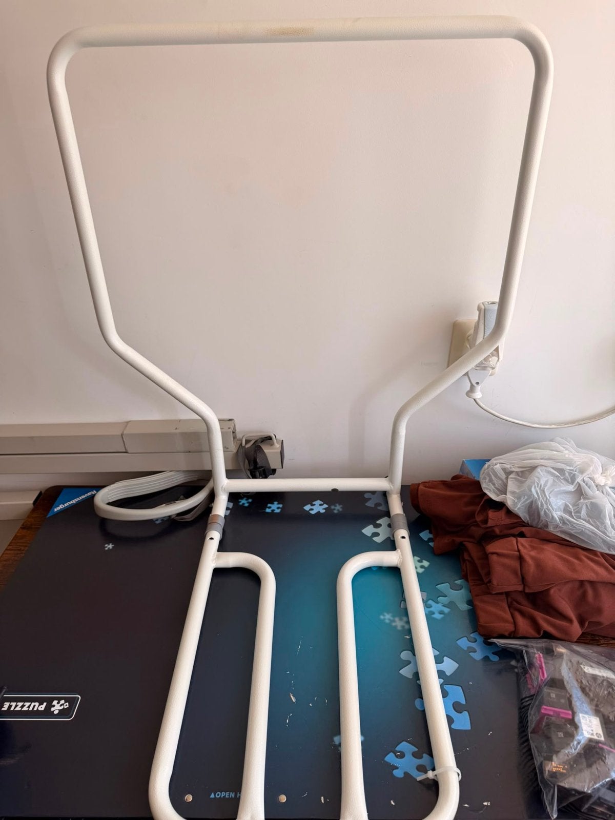 Bed rekje, Diversen, Verpleegmiddelen, Ophalen, Gebruikt