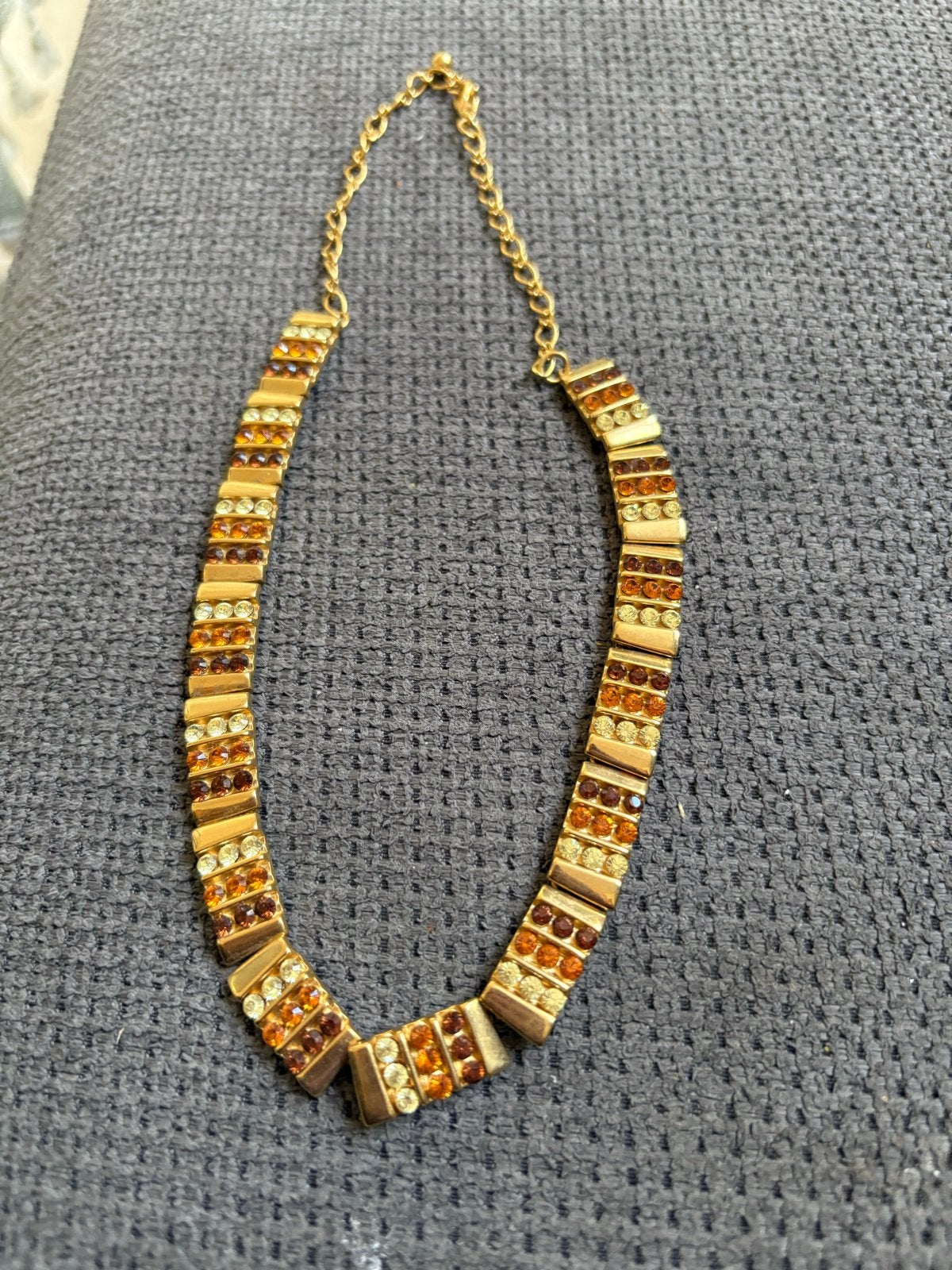 Vintage ketting met strass steentjes, Overige materialen, Gebruikt, Ophalen of Verzenden, Goud