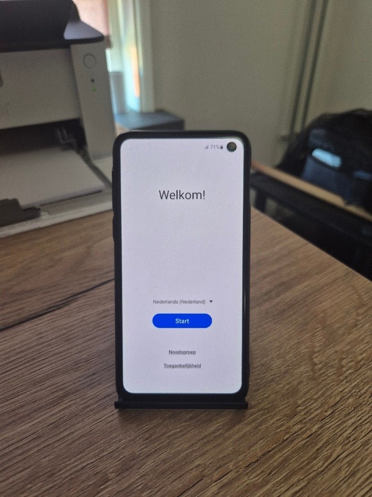 Samsung S10 voor 5€+ (slechte batterij, volume knop los), Telecommunicatie, Mobiele telefoons | Samsung, Ophalen, Gebruikt, Zwart
