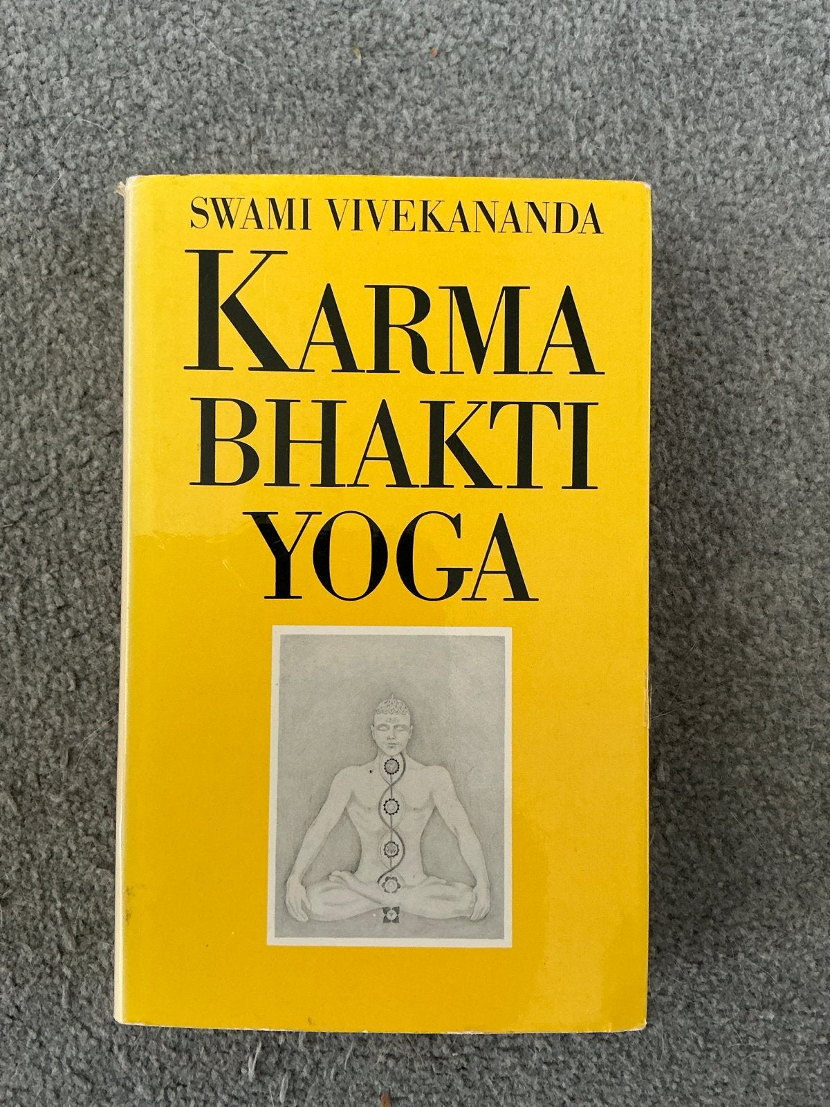 Karma Bhakti Yoga - Swami Vivekananda, Boeken, Ophalen of Verzenden, Gelezen, Spiritualiteit algemeen, Achtergrond en Informatie