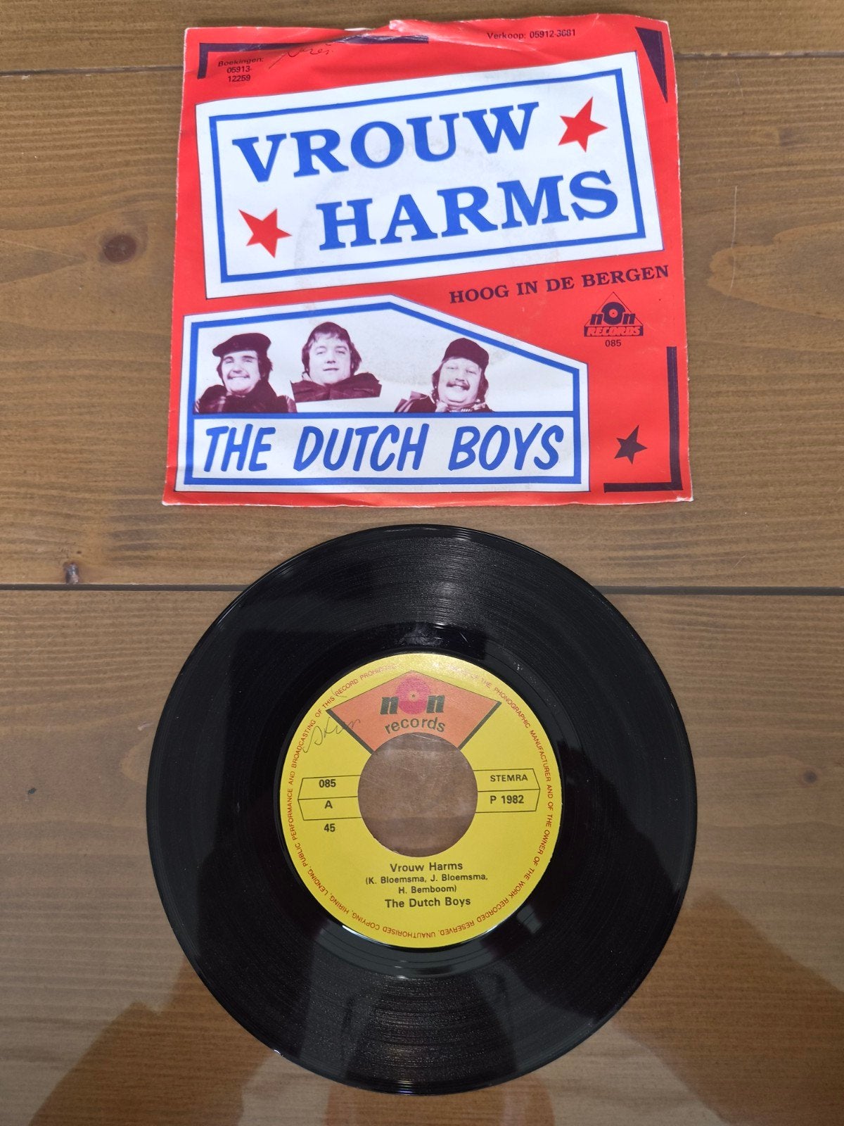 The dutch boys, Ophalen of Verzenden, Zo goed als nieuw, Overige formaten, Levenslied of Smartlap