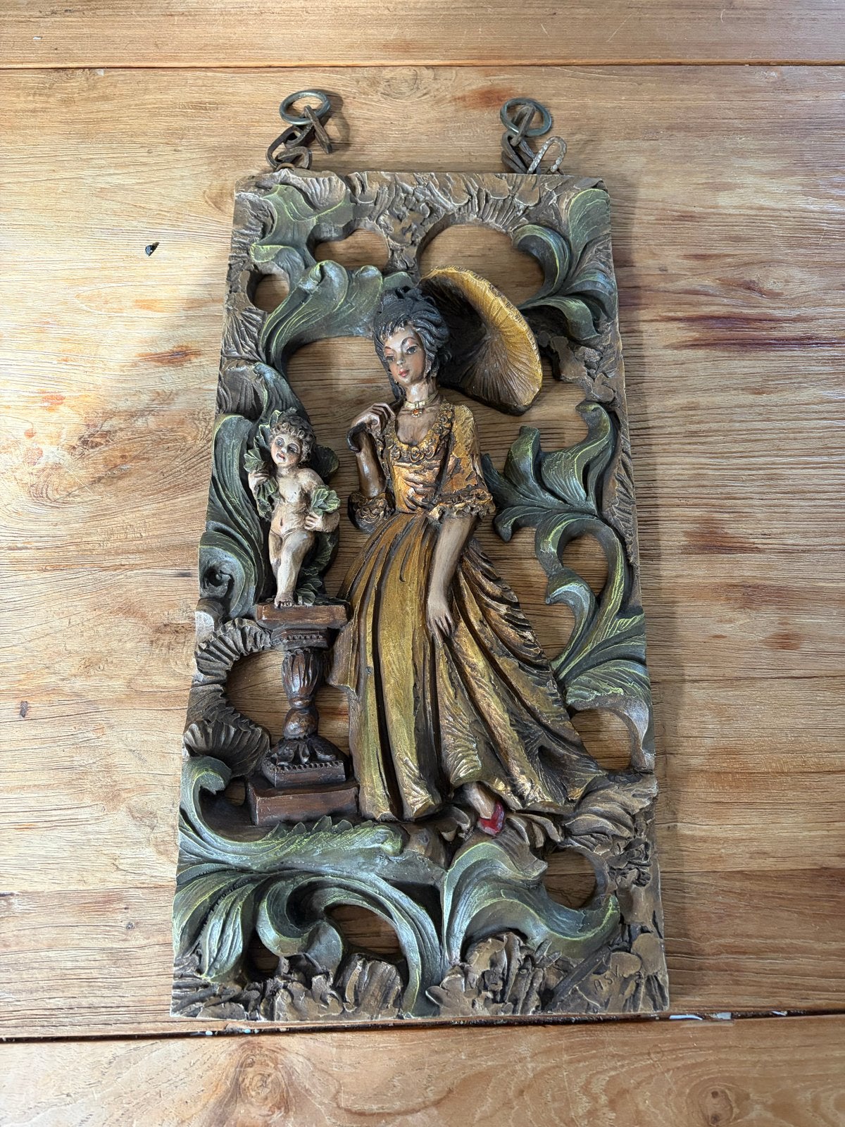 Vintage Wanddecoratie: Dame met Cupido, Handgemaakt, Wanddecoratie, Overige materialen, Meerkleurig