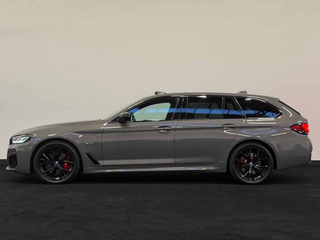 BMW 5-serie Touring 530e xDrive M Sport M5 Pano Memory Trekh, Automaat, 1998 cc, 1935 kg, Gebruikt
