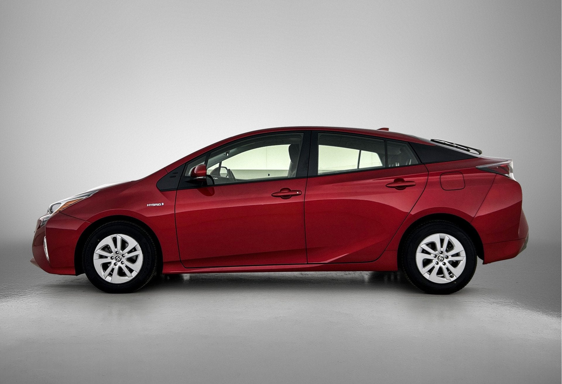 Toyota Prius 1.8 Aspiration (bj 2017, automaat), Auto's, 12 maanden, 136 pk, Leder en Stof, Origineel Nederlands