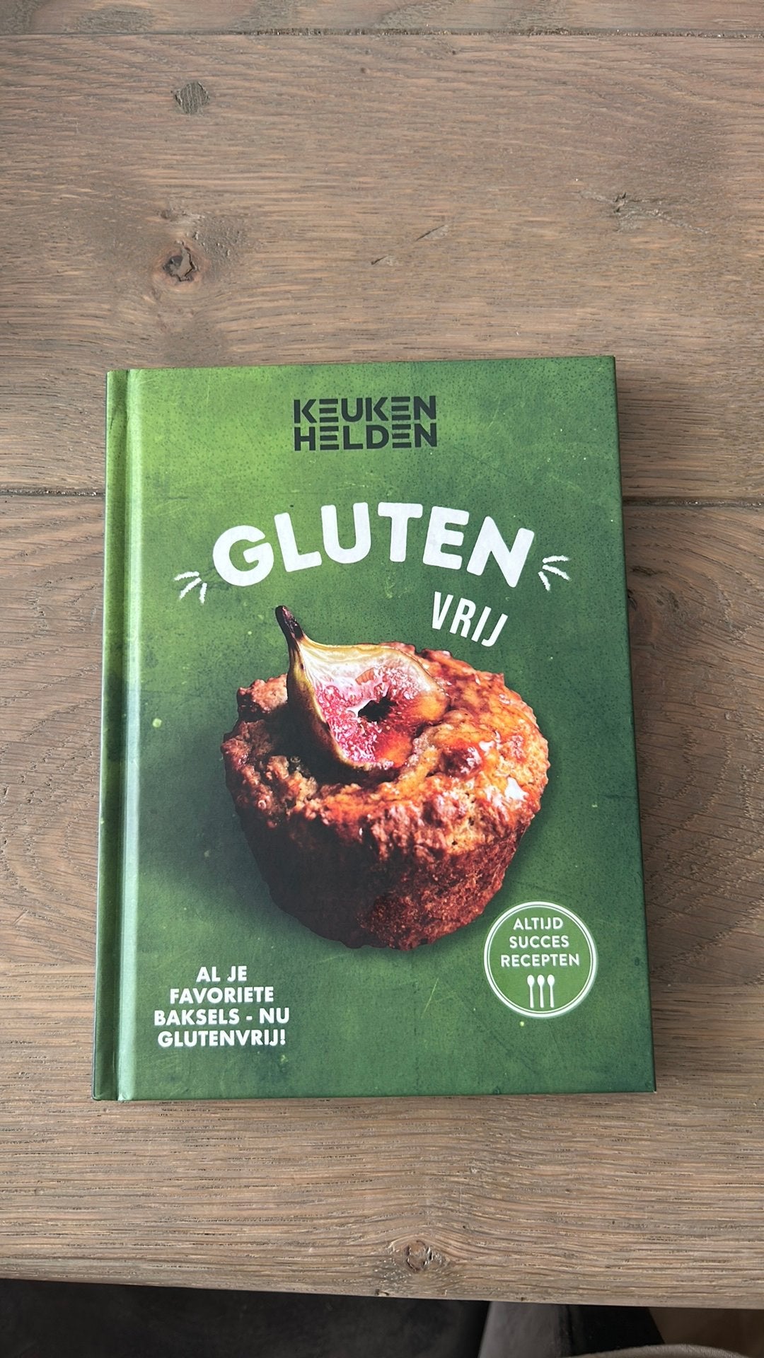 Keukenhelden glutenvrij - baksels, Boeken, Ophalen of Verzenden, Zo goed als nieuw