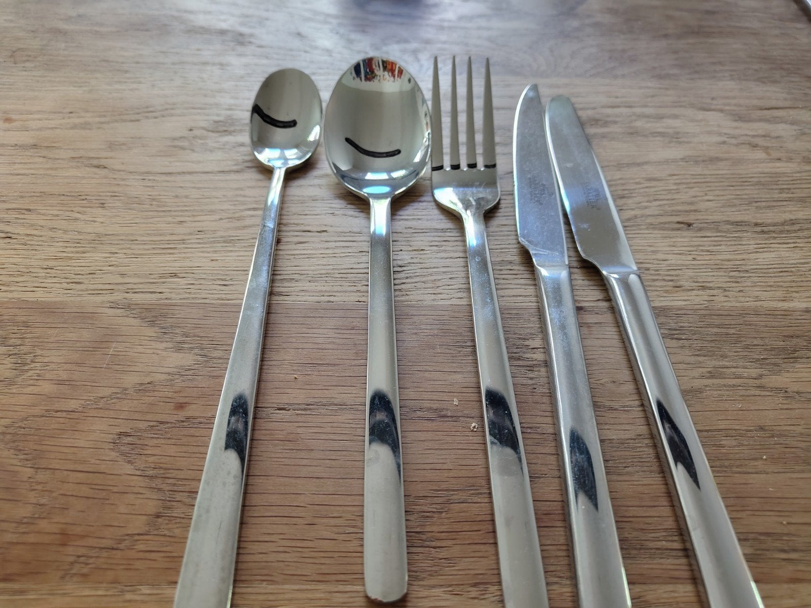 Sabatier Lion 28-delige Bestekset - Zo goed als nieuw, Ophalen, Zo goed als nieuw, Overige merken