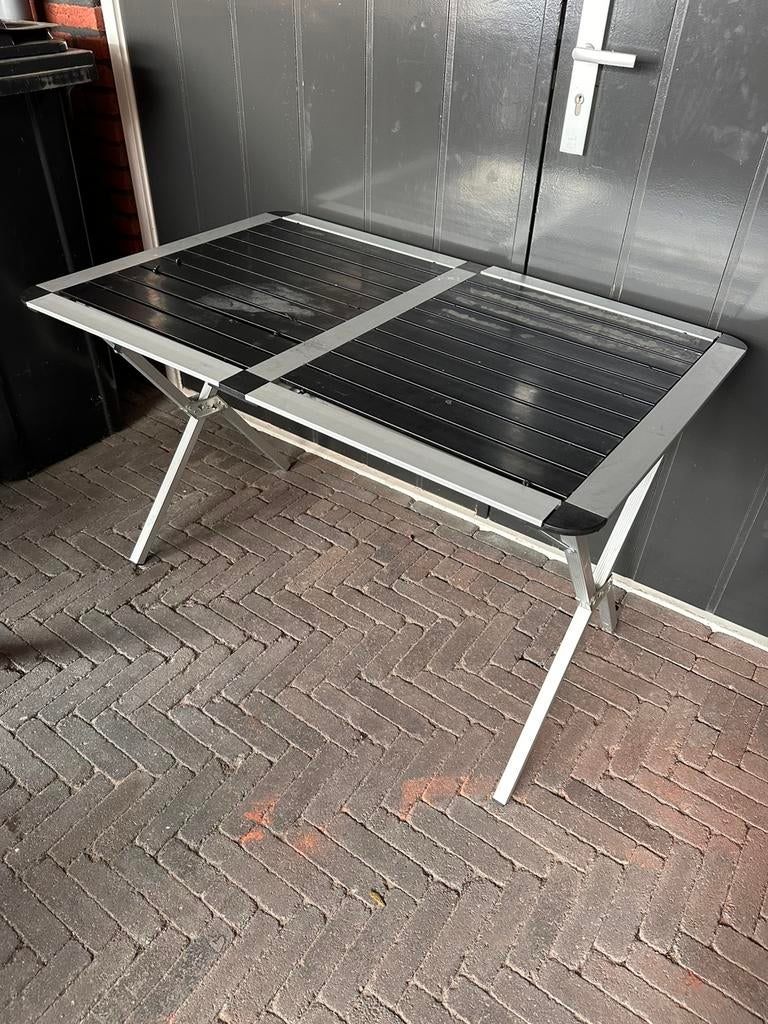 Hypercamp tafel, Ophalen, Gebruikt